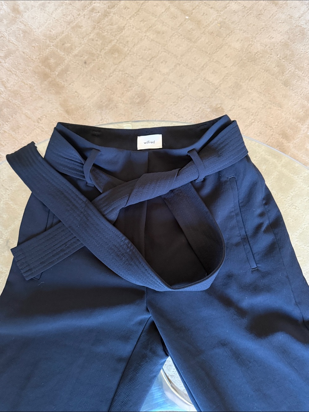 Wilfred dark Navy Tie-front pants
